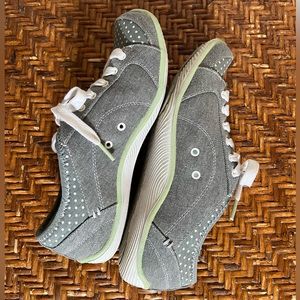 Dr. Scholl's Women's 'Jennie' Gray polka dot Sneaker Size 8